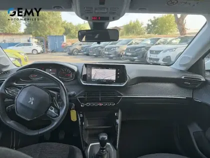 Photo 28 Peugeot 208  BlueHDi 100 S&S BVM6
