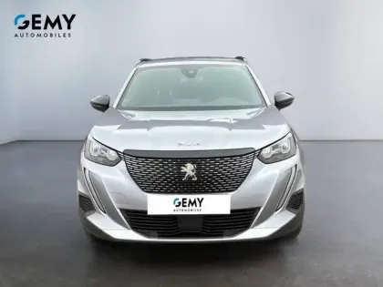 Photo 6 Peugeot 2008  PureTech 130 S&S EAT8