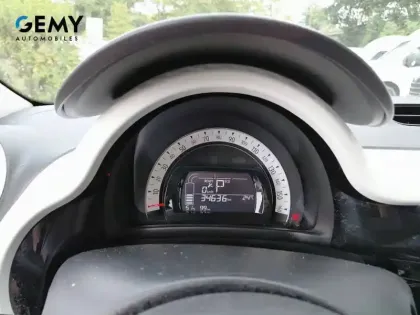 Photo 13 Renault Twingo  III E-Tech