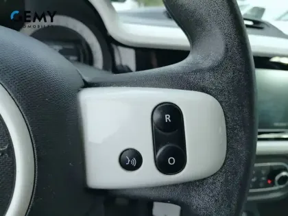 Photo 17 Renault Twingo  III E-Tech