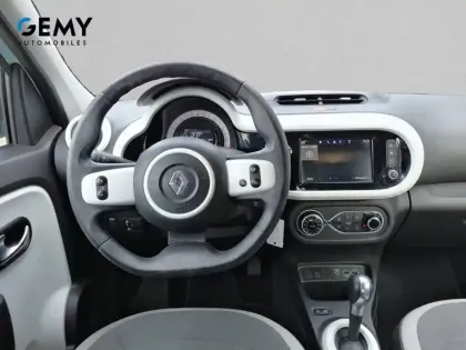 Photo 7 Renault Twingo  III E-Tech
