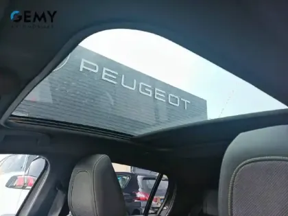 Photo 20 Peugeot 208  PureTech 100 S&S BVM6
