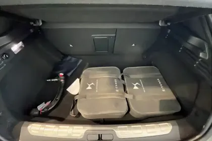 Photo 12 DS DS 4  Hybride E-Tense 225 EAT8
