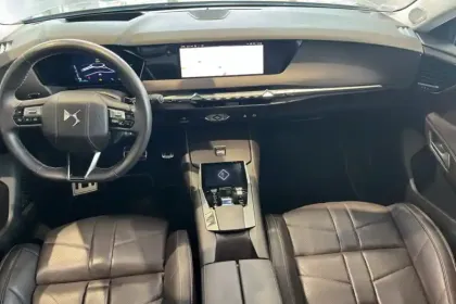 Photo 17 DS DS 4  Hybride E-Tense 225 EAT8