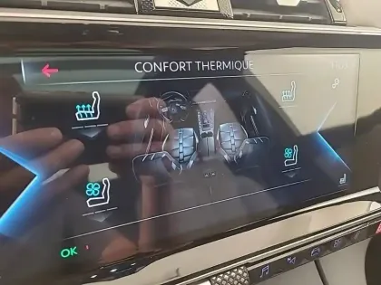 Photo 42 DS DS 7 DS7 Crossback Hybride E-Tense 300 EAT8 4x4