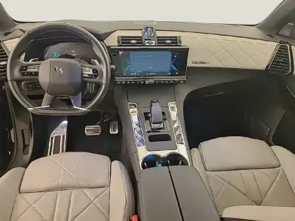 Photo 29 DS DS 7 DS7 Crossback Hybride E-Tense 300 EAT8 4x4