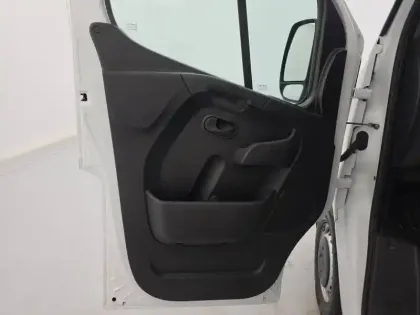 Photo 15 Renault Master  FGN TRAC F3500 L3H3 BLUE DCI 135