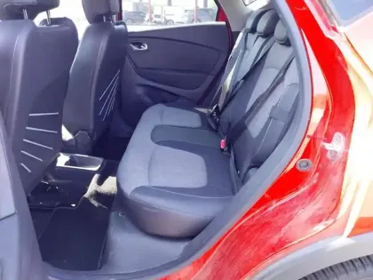 Photo 14 Renault Captur  TCe 120 Energy EDC