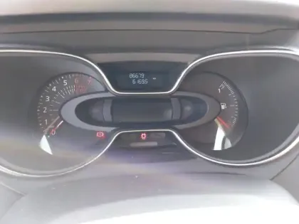 Photo 11 Renault Captur  TCe 120 Energy EDC