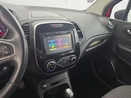 Photo 37 Renault Captur  TCe 120 Energy EDC
