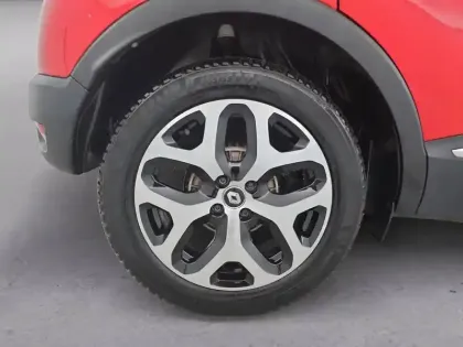 Photo 29 Renault Captur  TCe 120 Energy EDC