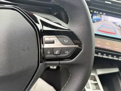 Photo 20 Peugeot 308  SW Hybrid 145 e-DCS6