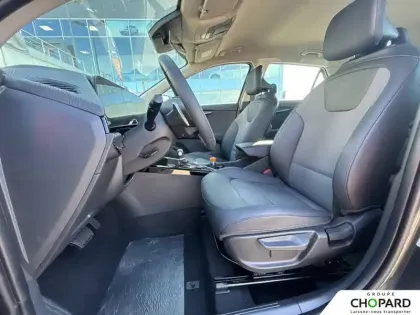 Photo 10 Kia Niro  1.6 GDi Hybride 138 ch DCT6
