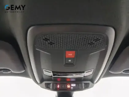 Photo 16 Peugeot 2008  PureTech 130 S&S EAT8