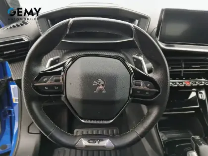 Photo 12 Peugeot 2008  PureTech 130 S&S EAT8