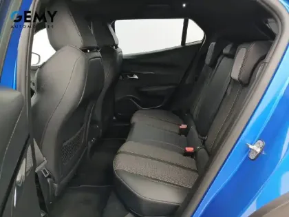 Photo 9 Peugeot 2008  PureTech 130 S&S EAT8