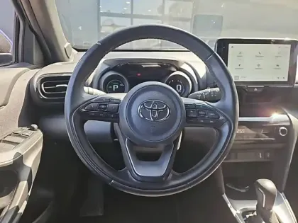 Photo 8 Toyota Yaris  Cross Hybride 116h 2WD