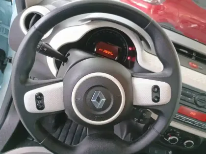 Photo 6 Renault Twingo  III SCe 75 - 20