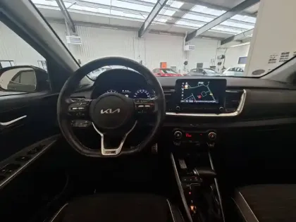 Photo 14 Kia Stonic  1.0 T-GDi 120 ch MHEV DCT7
