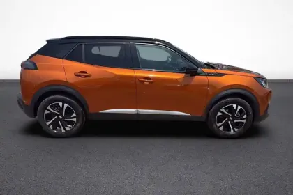 Photo 6 Peugeot 2008  PureTech 130 S&S BVM6