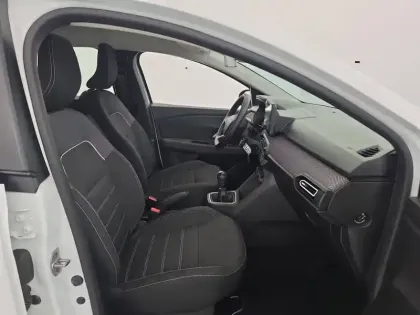 Photo 94 Dacia Sandero  SCe 65