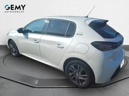 Photo 6 Peugeot 208  PureTech 100 S&S BVM6