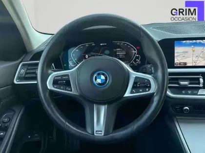 Photo 5 BMW Serie 3 Touring 320e xDrive 204 ch BVA8