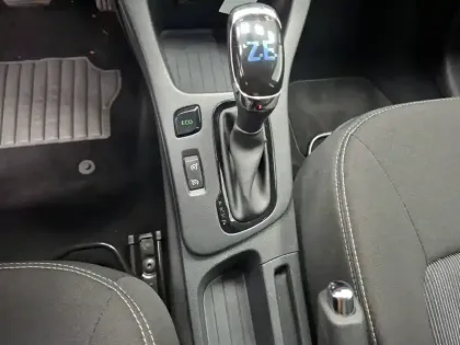 Photo 32 Renault Zoé Zoe R90