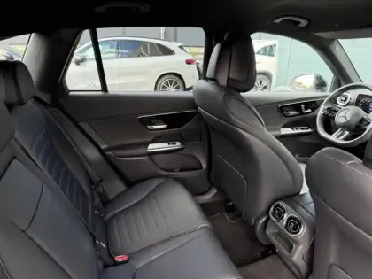 Photo 25 Mercedes GLC  300 e  Hybrid EQ 4MATIC AM