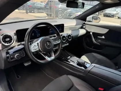 Photo 10 Mercedes CLA  250 e Coupé AMG Line