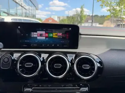 Photo 19 Mercedes CLA  250 e Coupé AMG Line