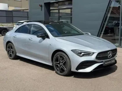Photo 6 Mercedes CLA  250 e Hybrid EQ Coupé AMG 