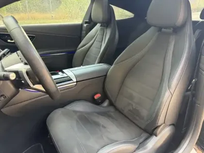Photo 13 Mercedes CLE  300 e Hybrid EQ AMG Line c
