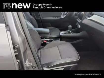 Photo 12 Renault Captur  1.6 E-Tech hybride 145ch Techno