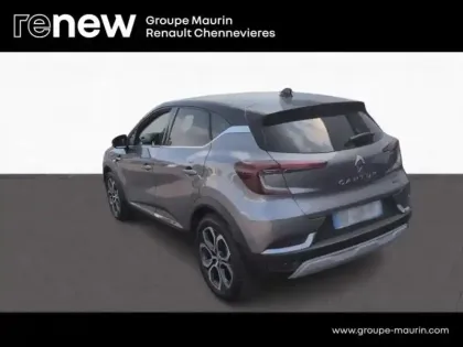 Photo 6 Renault Captur  1.6 E-Tech hybride 145ch Techno