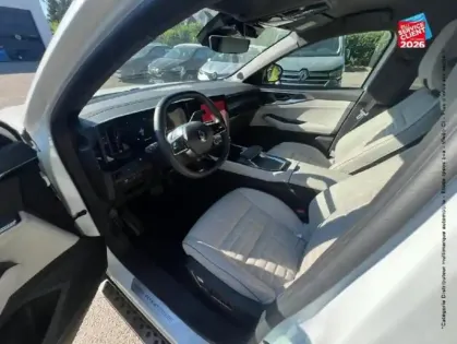 Photo 14 Renault Espace  1.2 E-Tech full hybrid 200ch Iconic 7 places - 24