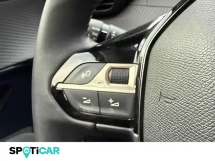 Photo 13 Peugeot 208  1.2 PureTech 75ch S&S Active Pack
