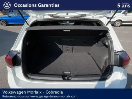Photo 6 Volkswagen Golf  1.5 eTSI OPF 150ch R-Line DSG7