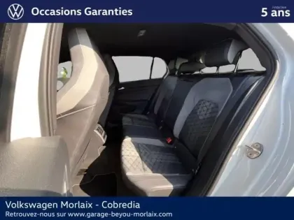 Photo 8 Volkswagen Golf  1.5 eTSI OPF 150ch R-Line DSG7