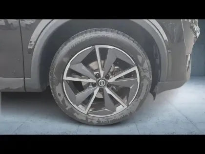 Photo 8 Nissan Qashqai  1.3 Mild Hybrid 140ch N-Style
