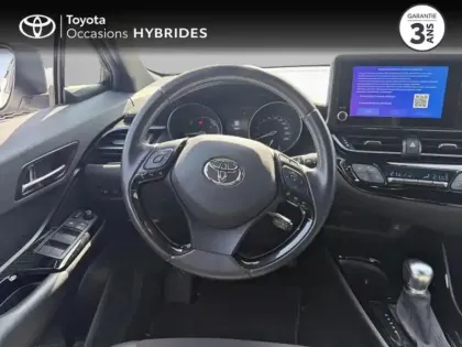 Photo 12 Toyota C-HR  1.8 Hybride 122ch Design Ultimate E-CVT