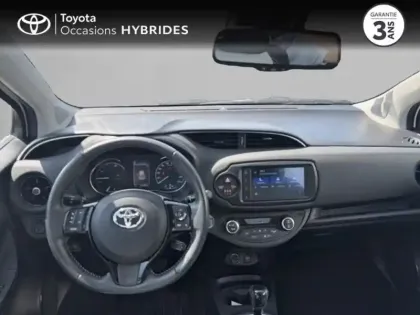 Photo 7 Toyota Yaris  100h Dynamic 5p RC19