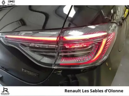 Photo 14 Renault Clio  1.6 E-Tech 145ch full hybrid Techno - 24