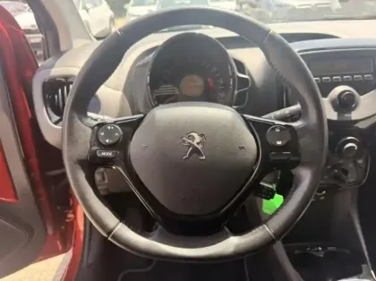 Photo 13 Peugeot 108  VTi 72 Style S&S 5p