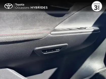 Photo 13 Toyota C-HR  2.0 Hybride Rechargeable 225ch GR Sport MY25