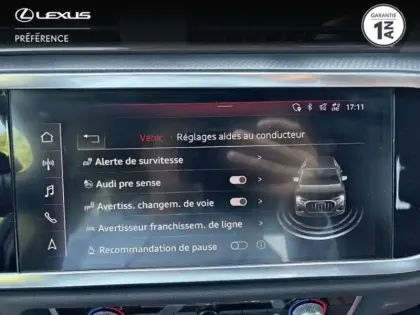 Photo 12 Audi Q3  35 TFSI 150ch Mild Hybrid Design S tronic 7