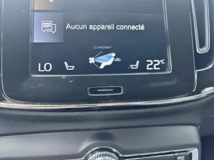 Photo 13 Volvo XC40  T2 129ch Momentum Business Geartronic 8
