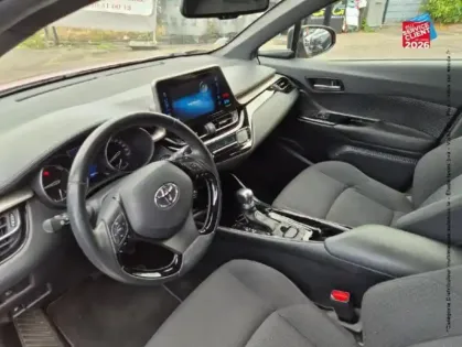 Photo 14 Toyota C-HR  122h Edition 2WD E-CVT RC18