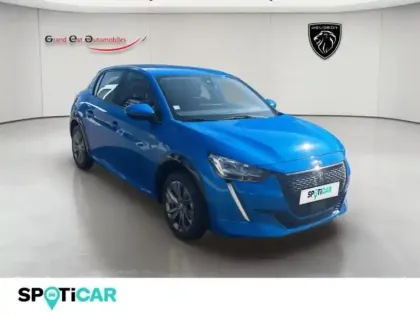 Photo 7 Peugeot 208  e- 136ch Allure