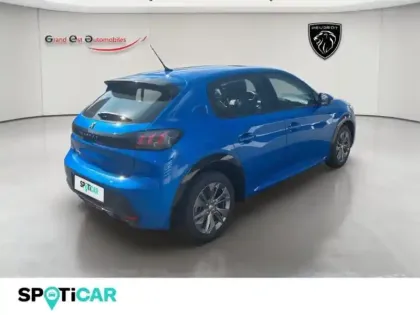 Photo 5 Peugeot 208  e- 136ch Allure